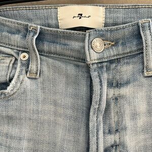 7 for all mankind. High waist slim kick. Size 28 crop light wash jeans.